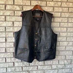 Vintage Navarre 100% Genuine Leather Patchwork Vest 
Size XL